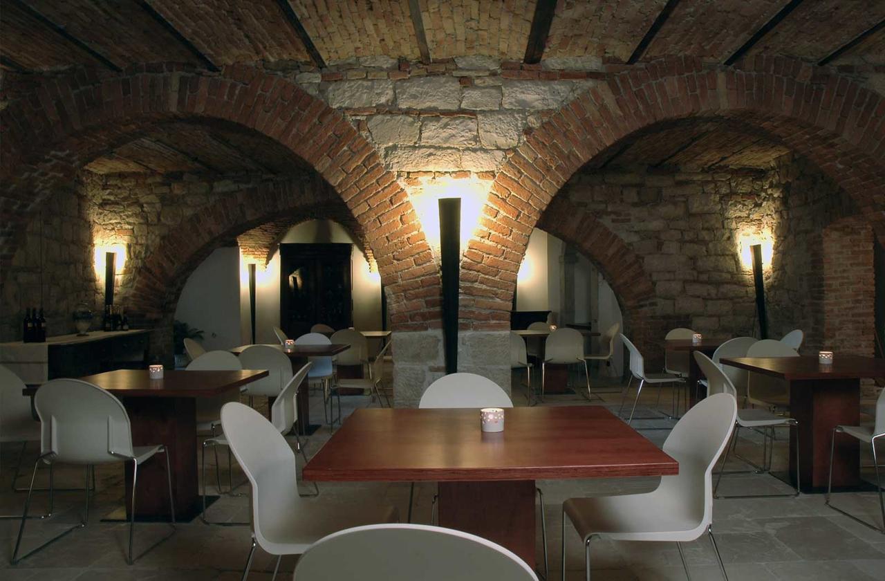 Hotel Orazio Venosa Kültér fotó