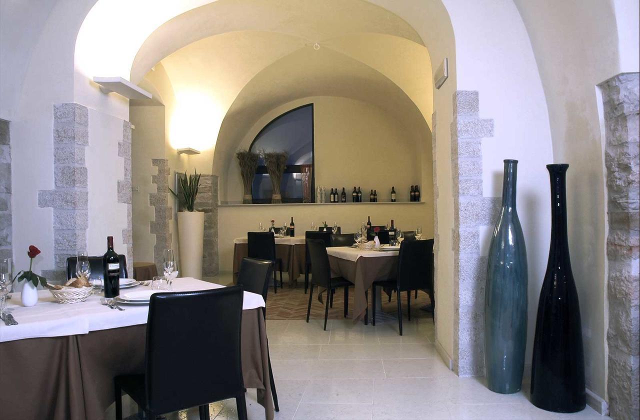 Hotel Orazio Venosa Kültér fotó