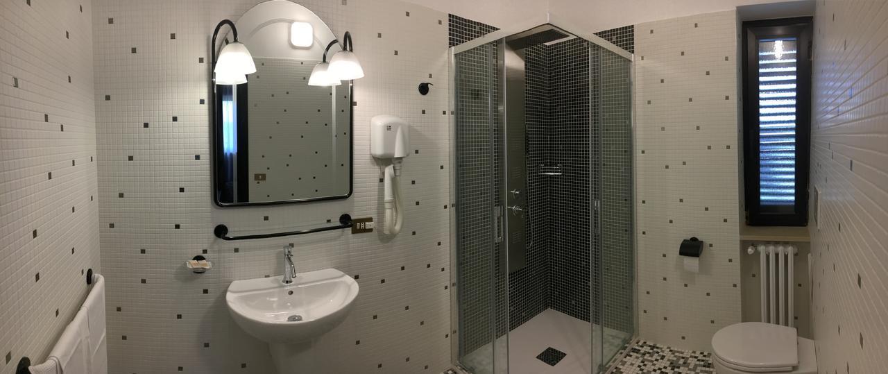 Hotel Orazio Venosa Kültér fotó